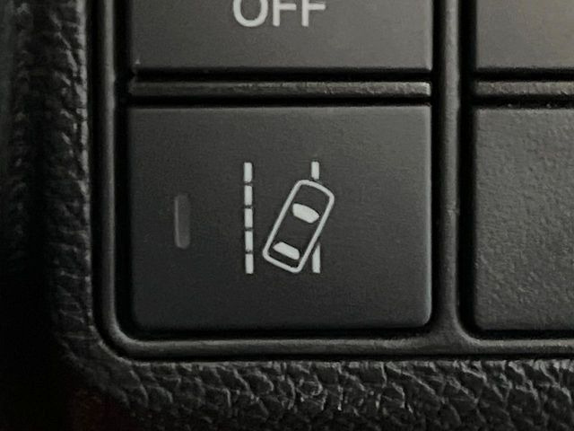 �y�Ԑ��ێ��x���V�X�e���z�������H���s���A�Ԑ�����͂ݏo�������Ȏ��ɃX�e�A�����O�𐧌�B�����S�E���S�ȉ^�]���T�|�[�g���Ă���܂�!