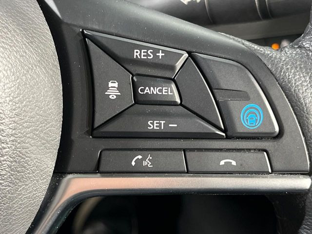 �y�v���p�C���b�g�z�������H�ł̒��������s���y��!!�a�؎��Ə��񑖍s�̃V�[���ŁA�A�N�Z���E�u���[�L�E�X�e�A�����O�������Ő��䂵�A�������^�]�̕��S���y�����Ă���܂���