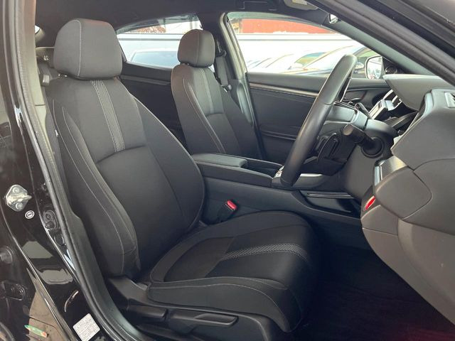 �^�]�ȃV�[�g���͎g�p�������Ȃ��A�ǍD�ȏ�ԂƂȂ��Ă��܂��B���J�Ɏg���Ă������Ƃ��悭�킩��܂��ˁB