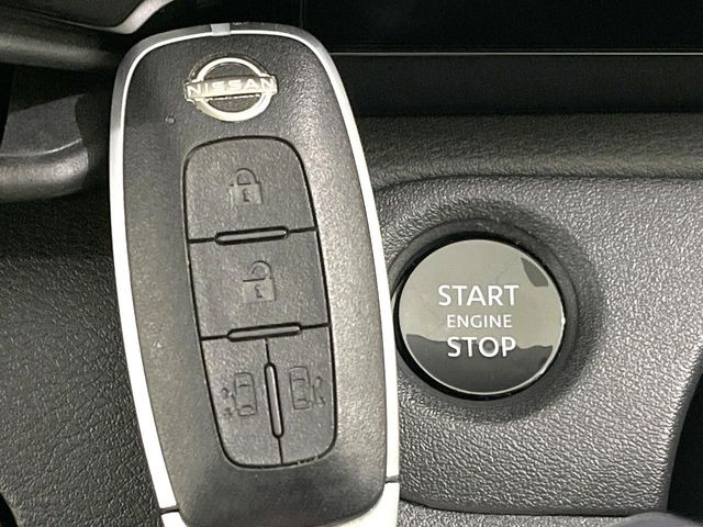 �y�C���e���W�F���g�L�[�z�J�o����|�P�b�g�ɓ��ꂽ�܂܂ł��h�A�̎{���E�������\�ȃX�}�[�g�L�[�𑕔��B�G���W���̃I���E�I�t�����J�M�����o���K�v����������Ƃ��Ă��֗��ł���