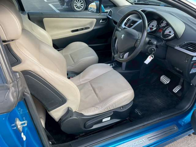 �C�ɂȂ邨�Ԃ�����܂�����E�̓d�b�ԍ����璼�ڂ��X�ɂ��₢���킹���������B�x�����@����ԗ����A��Ԃ܂łȂ�ł������������Ē����܂��B�X�^�b�t�ꓯ���A�����҂����Ă���܂��B