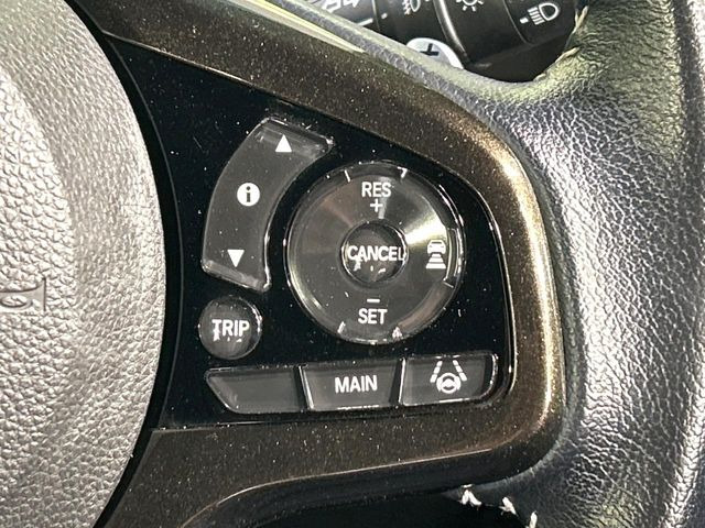 �y�A�_�v�e�B�u�N���[�Y�R���g���[���z�������H�ł̒��������s���y��!!�����ő��x��ۂN���[�Y�R���g���[�����A�Փˌy���V�X�e���ƘA�g���A�O���̎ԗ������m���ĎԊԂ�ۂ悤�ɑ��x���߂��Ă���܂�!!