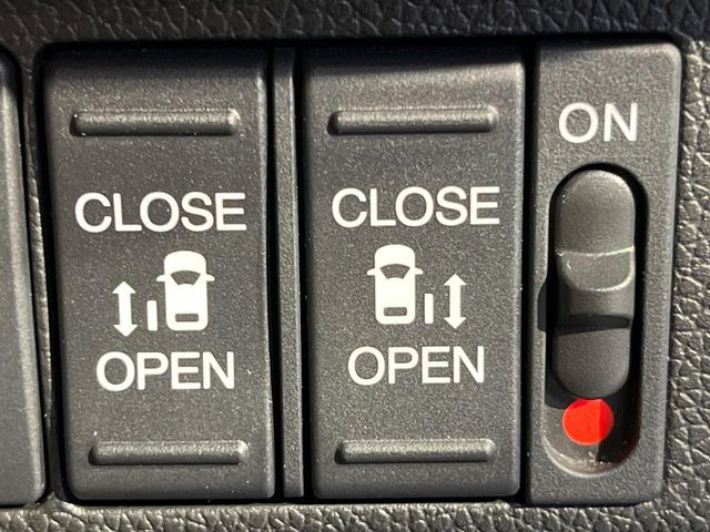 �y�����p���[�X���C�h�h�A�z�X�}�[�g�L�[��^�]�Ȃ̃X�C�b�`�Ō�ȗ����X���C�h�h�A�̊J���\���d��������͂����ăh�A���J����K�v�������A�����Ȃ��q�l�ł��ȒP�ɊJ���߂ł����K�ł���