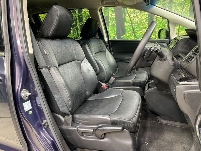 �y�n�[�t���U�[�V�[�g�z�������ƍ���S�n�𗼗������l�C�̃V�[�g���w�ʁE���ʂ̃t�@�u���b�N�f�ނ́A�ʋC���̗ǂ��⊊��ɂ����ɗD��Ă��܂��B�C���╞���ɍ��E���ꂸ���K�ɂ���肢�������܂��B