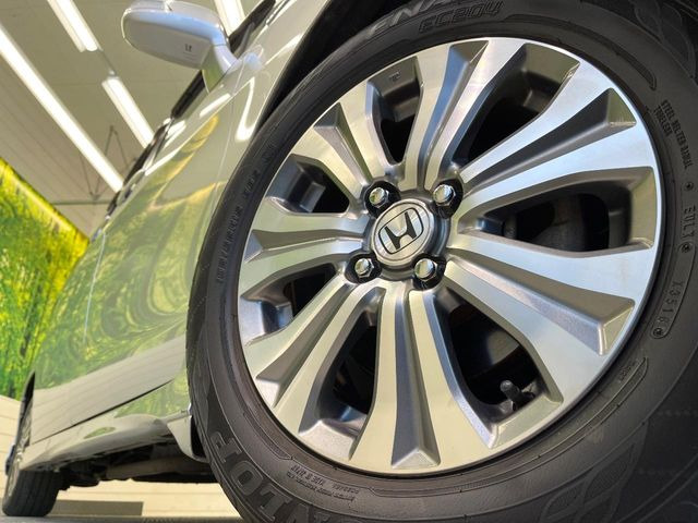 �y�����I�v�V����15�C���`�A���~�z�C�[���z�����I�v�V�����z�C�[���𑕒��B���s���\�̌���ɉ����A�O�ς����X�^�C���b�V���ɂȂ��Ă��܂��B