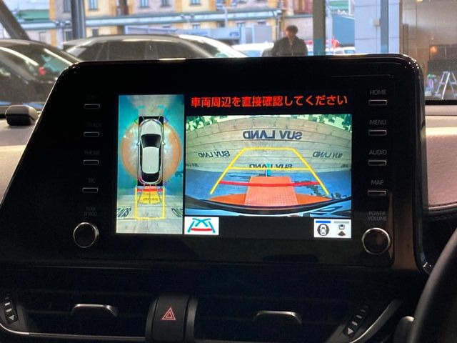 �y�p�m���~�b�N�r���[���j�^�[�z��p�̃J�����ɂ��A�ォ�猩���낵���悤�Ȏ��_��360�x�N���}�̎��͂��m�F���邱�Ƃ��ł��܂������p�������m�F���₷���A�����ꏊ�ł̐؂�Ԃ��⒓�Ԃ��X���[�Y�ɍs���܂��B