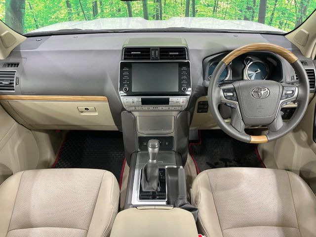 グループ総在庫数約30,000台!!全国の系列店からメーカー・車種問わずご紹介出来るので、あなたにピッタリのお車が見つかるはずです♪まずはお問い合わせ下さい☆