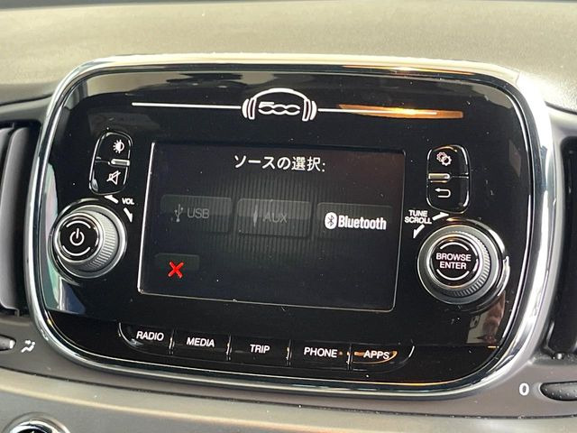 ��Bluetooth:���莝���̃X�}�[�g�t�H���ȂǂƐڑ����A�n���Y�t���[�ʘb��Տꊴ����~���[�W�b�N�Đ������y���݂��������܂��B�����ڑ��ł��̂Ŕς킵��������܂����