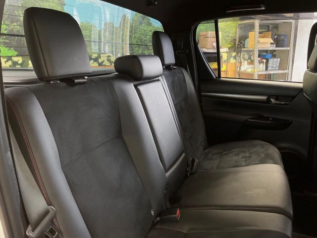 �㕔���Ȃ��C�ɂȂ�悤�ȃL�Y�E�����ւ��蓙�A�傫�ȃ_���[�W�͂Ȃ��A�ǍD�ȏ�Ԃł��B