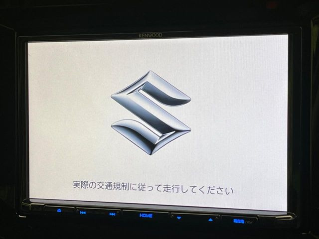 �y����8�^�i�r�z�l�C�̏����i�r�𑕔��B�I�[�f�B�I�@�\���[�����Ă���ABluetooth�ڑ�����΂������̃X�}�z��MP3�v���C���[�̉��y���Đ��\!�����̉^�]������Ɋy�����Ȃ�܂�!!