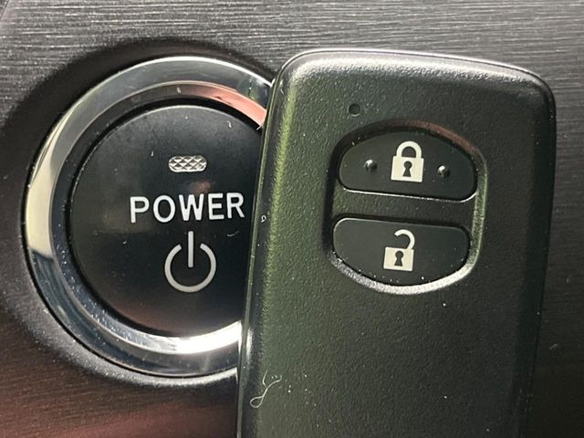 �y�X�}�[�g�L�[�z�J�o����|�P�b�g�ɓ��ꂽ�܂܂ł��h�A�̎{���E�������\�ȃX�}�[�g�L�[�𑕔��B�G���W���̃I���E�I�t�����J�M�����o���K�v����������Ƃ��Ă��֗��ł���