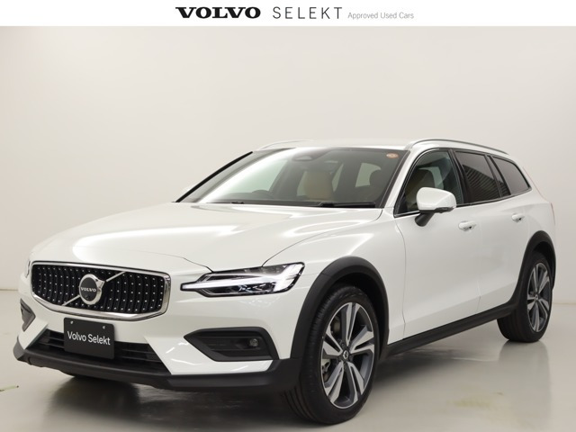V60クロスカントリーウルトラ B5 AWD 4WD