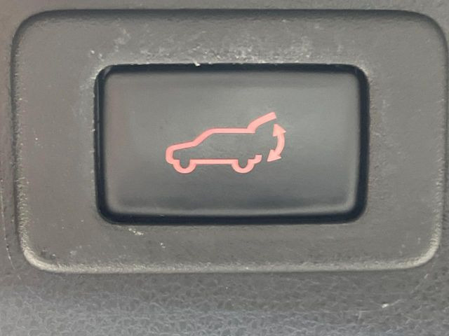 �y�p���[�o�b�N�h�A�z�X�}�[�g�L�[��^�]�Ȃ̃{�^�������������Ń��A�Q�[�g�������ŊJ���܂�!�ו��������Ă��鎞��A�����ʒu�ɂ���o�b�N�h�A��߂�ۂɕ֗��ȋ@�\�ł���