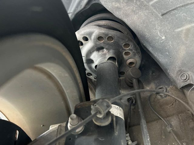 �����̗򉻗\�h�ׂ̖̈h�K���H�̎{�H�������Ă���܂��B�~��n��͂������A���ݕ��ɂ��Z���̕���A��Ń}�����E�E�B���^�[�X�|�[�c���������ɑ�ύD�]���������Ă���܂��B