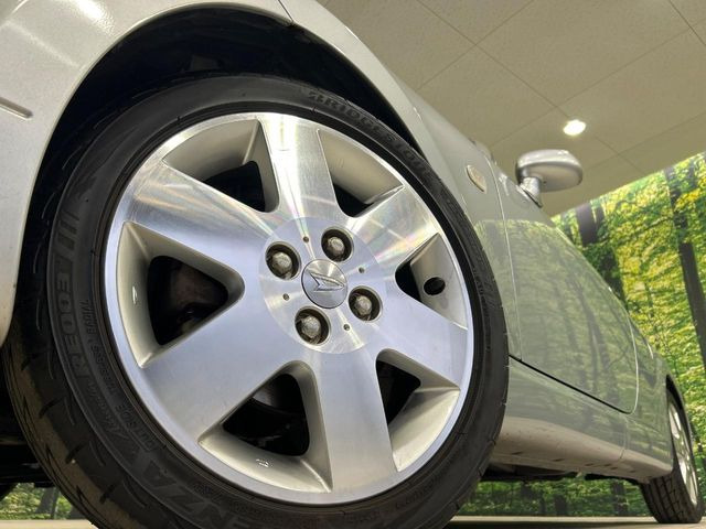 �y����15�C���`�A���~�z�C�[���z�O�ςɃ}�b�`���������A���~�z�C�[���𑕒����Ă���܂��B�e��ЊO�A���~�z�C�[����A�X�^�b�h���X�^�C�����戵�����Ă���܂��B���񂲑��k����������