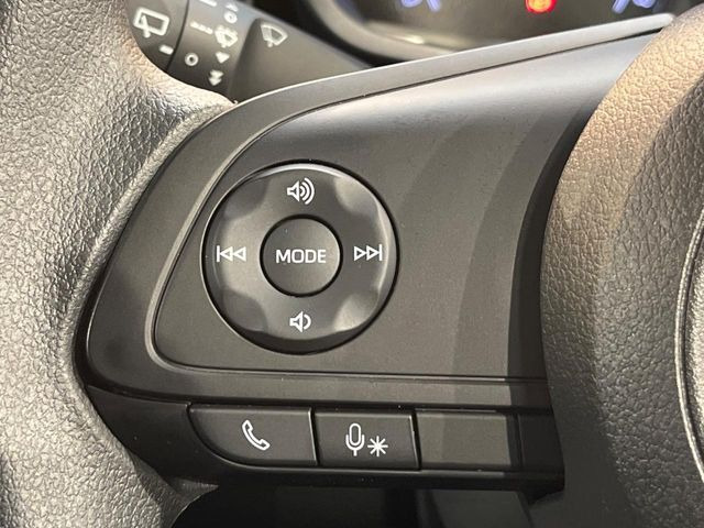 �y�X�e�A�����O�X�C�b�`�z�^�]���A�O������ڐ������炷���ƂȂ��A�I�[�f�B�I���̑��삪�\�ȕ֗��@�\!���S&���K�ȃh���C�u�����o���Ă���܂���