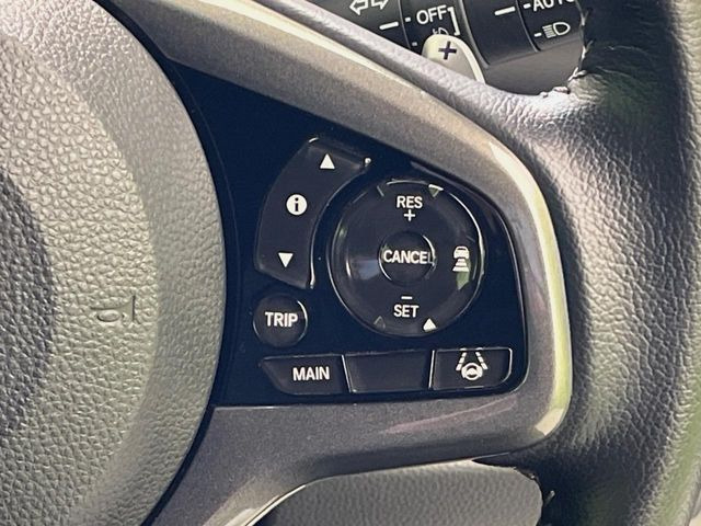 �y�A�_�v�e�B�u�N���[�Y�R���g���[���z�������H�ł̒��������s���y��!!�����ő��x��ۂN���[�Y�R���g���[�����A�Փˌy���V�X�e���ƘA�g���A�O���̎ԗ������m���ĎԊԂ�ۂ悤�ɑ��x���߂��Ă���܂�!!