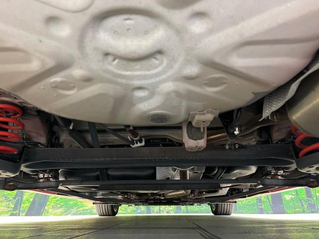 下回りがきれいなうちに、防錆加工の施工がオススメ。降雪地域はもちろん、沿岸部にお住いの方や、趣味でマリン・ウィンタースポーツをされる方にご好評いただいております。