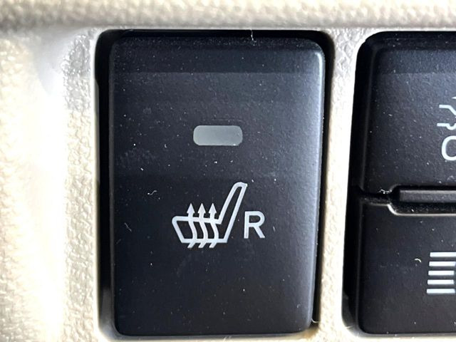 �y�V�[�g�q�[�^�[�z�������ɏd�󂷂�V�[�g�q�[�^�[!�G�A�R����葁�����܂��Ă����̂Ŋ�����̐l�����S�ł��ˁ�G�A�R���̉����͊������邩����A�Ƃ������ɂ����������߂ł��B