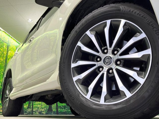 �y����19�C���`�A���~�z�C�[���z�O�ςɃ}�b�`���������A���~�z�C�[���𑕒����Ă���܂��B�e��ЊO�A���~�z�C�[����A�X�^�b�h���X�^�C�����戵�����Ă���܂��B���񂲑��k����������