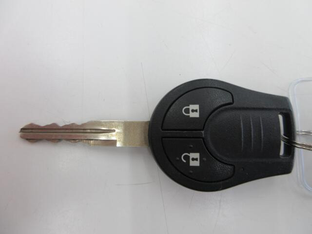 �{�^����ł炭�炭�J�􃊃��R���L�[�t���ł��B