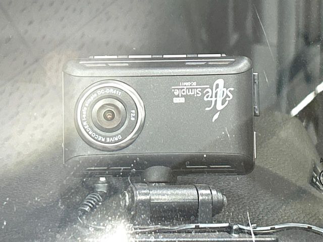 �y�h���C�u���R�[�_�[�z���S�E���S�ȃJ�[���C�t�ɕK�{�̃h���C�u���R�[�_�[�𑕔�!���s���͂������A������^�]�⎖�̂ɑ��������ۂ̏󋵂��f���ŋL�^���A����̃��X�N�ɔ����܂��B