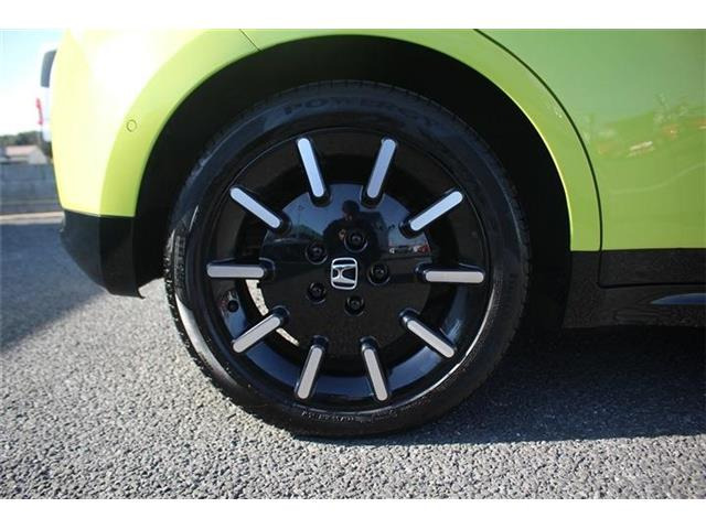 ���Ǝҗl�ւ̔̔��͂��f�肳���Ă��������܂��B �Ԍ������ԗ��̏ꍇ�́A�Ԍ����擾�������x�������z�ŕ\�����Ă���܂��B