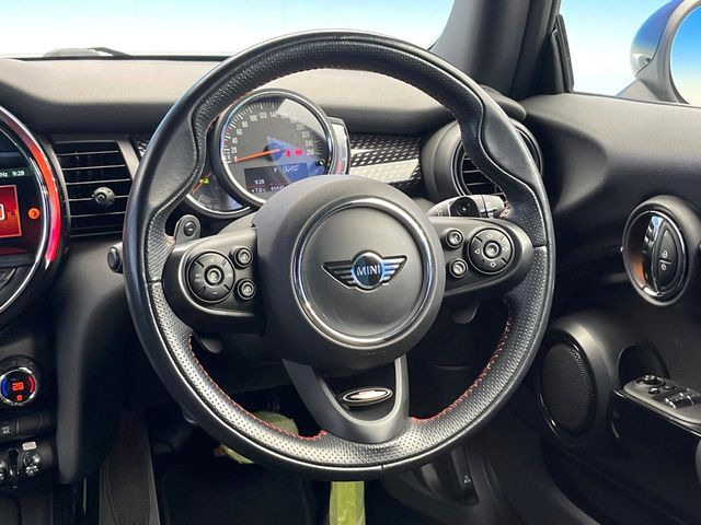 ���n���h�����̃X�������Ȃ��A���ꂢ�ȏ�Ԃ��ێ����Ă���܂��B�e�X�C�b�`���̓�����m�F�ς݂ł��B