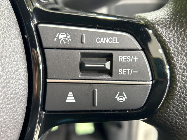 �y�A�_�v�e�B�u�N���[�Y�R���g���[���z�������H�ł̒��������s���y��!!�����ő��x��ۂN���[�Y�R���g���[�����A�Փˌy���V�X�e���ƘA�g���A�O���̎ԗ������m���ĎԊԂ�ۂ悤�ɑ��x���߂��Ă���܂�!!