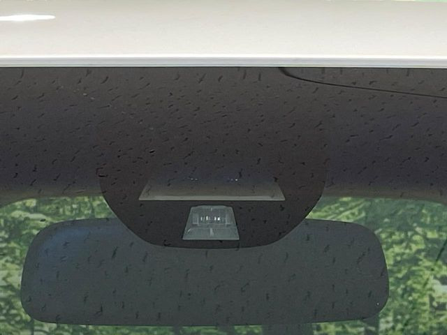 �y�V�e�B�u���[�L�A�N�e�B�u�V�X�e���z�ᑬ���s���ɑO���̎ԗ�����F�����A�Փ˂������Ȏ��͌x��ƃu���[�L�ŏՓˉ���Ɣ�Q�y�����A�V�X�g�B�����S�Ƀh���C�u�����y���݂��������܂��B