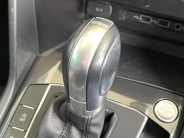 ��MT���[�h�t��AT:�ʏ�͎����ł����Ȃ���ϑ�(�M�A�`�F���W)���h���C�o�[�̑���ɂ���ĈӐ}�I�ɕς�����V�X�e���ł��B����w���i�̃h���C�u�����y���݂��������܂�!