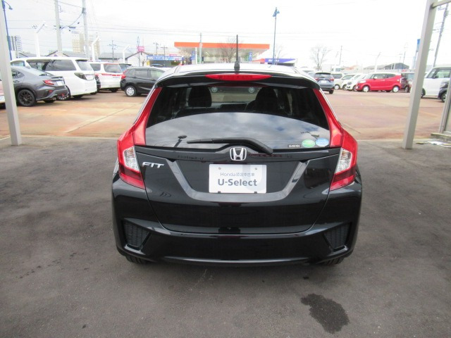 フィット1.3 13G Lパッケージ