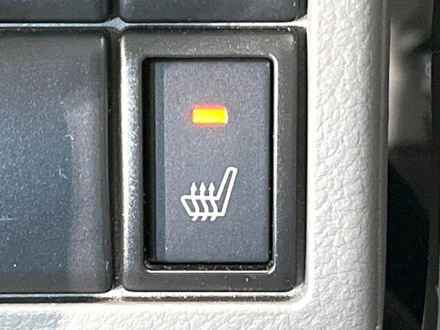 �y�V�[�g�q�[�^�[�z�������ɏd�󂷂�V�[�g�q�[�^�[!�G�A�R����葁�����܂��Ă����̂Ŋ�����̐l�����S�ł��ˁ�G�A�R���̉����͊������邩����A�Ƃ������ɂ����������߂ł��B