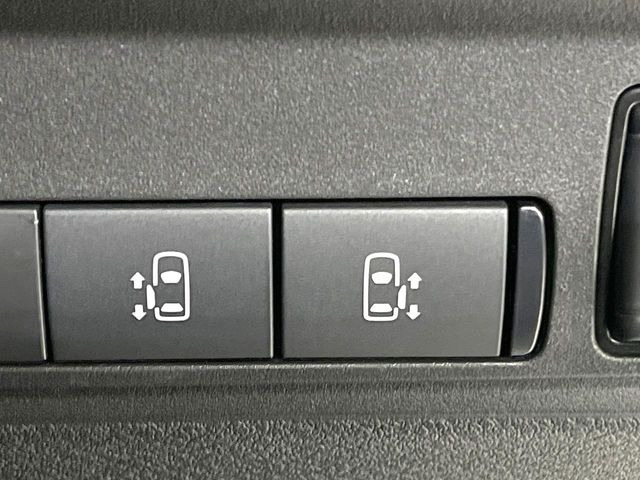 �y�����p���[�X���C�h�h�A�z�X�}�[�g�L�[��^�]�Ȃ̃X�C�b�`�Ō�ȗ����X���C�h�h�A�̊J���\���d��������͂����ăh�A���J����K�v�������A�����Ȃ��q�l�ł��ȒP�ɊJ���߂ł����K�ł���