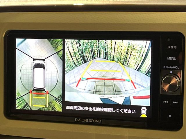 �y�p�m���}���j�^�[�z��p�̃J�����ɂ��A�ォ�猩���낵���悤�Ȏ��_��360�x�N���}�̎��͂��m�F���邱�Ƃ��ł��܂������p�������m�F���₷���A�����ꏊ�ł̐؂�Ԃ��⒓�Ԃ��X���[�Y�ɍs���܂��B