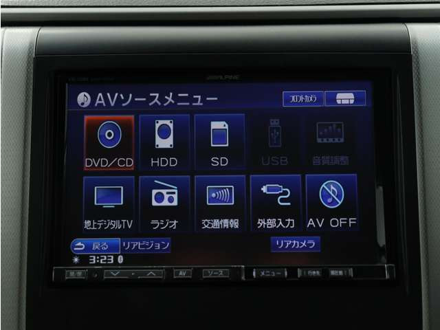 �yALPINE��HDD�i�r�Q�[�V�����V�X�e�������zCD��DVD�Đ��A�����^���@�\�ȂǑ��ʂȋ@�\����葵���Ă���܂�!