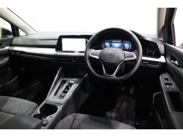 ゴルフヴァリアントeTSI アクティブ