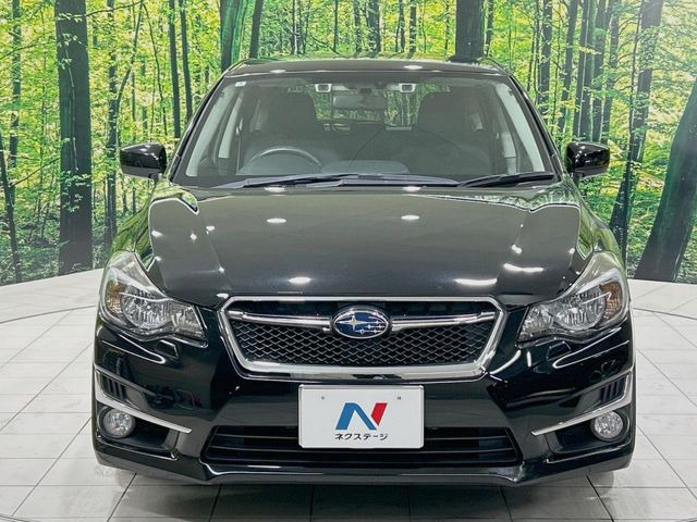 ��D�]�𒸂��Ă���܂��{�f�B�̒e�X�v���b�V���R�[�g���D�]��t���B�ʏ�̃K���X�R�[�g�ƈقȂ�A�ϋv�N��6�N�̖��@���K���X�R�[�e�B���O���A�{�f�B���L���C�ȏ�Ԃɕۂ��Ă���܂��B