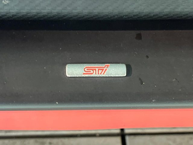 �ySTI�G�A���z�l�C��STI�G�A���𑕔�!�N���}�̊O�ς����X�^�C���b�V���ɂȂ�A�X���ő��݊����ӂ��1��Ɂ􏫗������ւ��鎞�ɂ����Z�[���ɉe�����₷���A���l����l�C�̑����ł�!