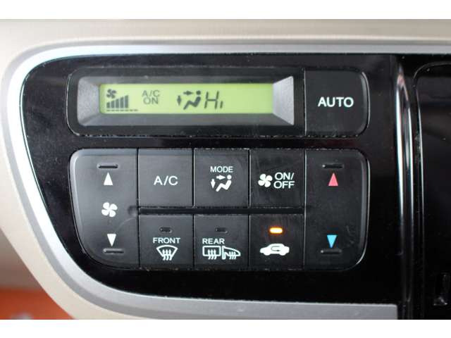 �I�[�g�G�A�R��