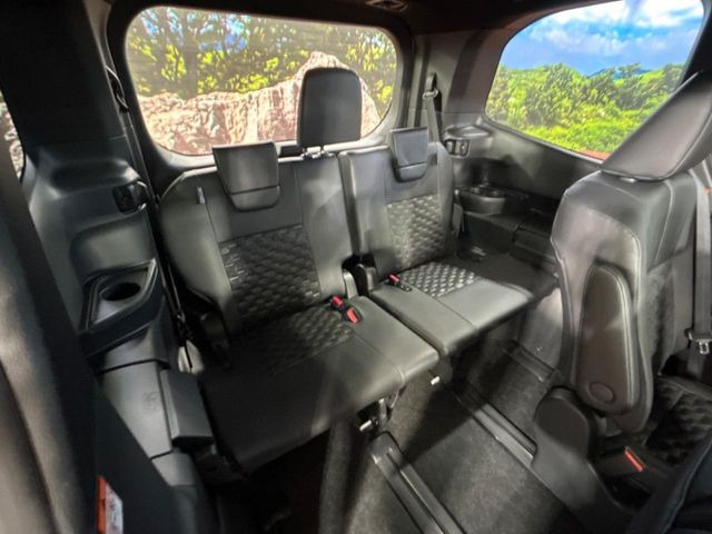 3��ڃV�[�g�͂�������ԗǍD����l�ł��������ƍ����Ē����܂��̂ŁA��l���ł̂��o���������N���N�ł��􂲉Ƒ��ŁA�C�̒m�ꂽ���ԂŁA�h���C�u�ɍs���̂��y���݂ł��ˁ�