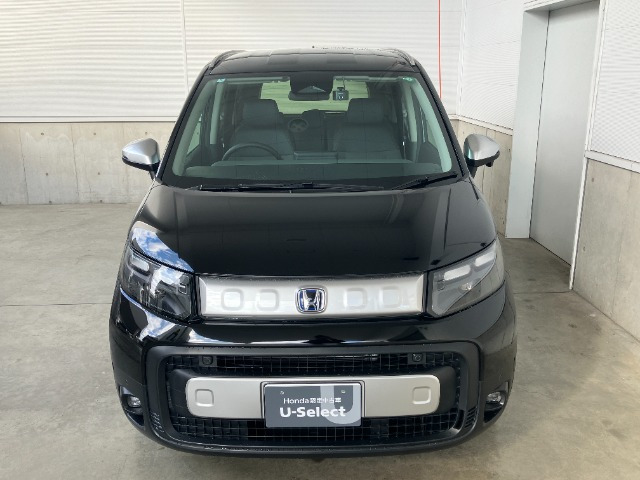 フリード1.5 e:HEV クロスター