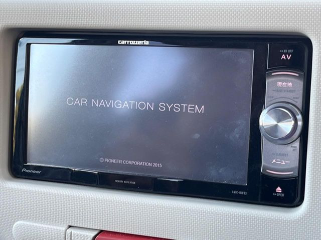 �y�i�r�Q�[�V�����z�g���₷���i�r�ŖړI�n�܂ł�������ē����Ă���܂��B�e��I�[�f�B�I�Đ��@�\���[�����Ă���A���Ԃ̉^�]������Ɋy�����Ȃ�܂�!!