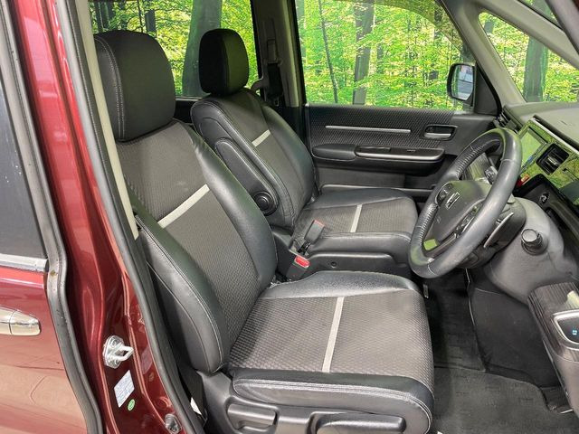 �y�n�[�t���U�[�V�[�g�z�������ƍ���S�n�𗼗������l�C�̃V�[�g���w�ʁE���ʂ̃t�@�u���b�N�f�ނ́A�ʋC���̗ǂ��⊊��ɂ����ɗD��Ă��܂��B�C���╞���ɍ��E���ꂸ���K�ɂ���肢�������܂��B