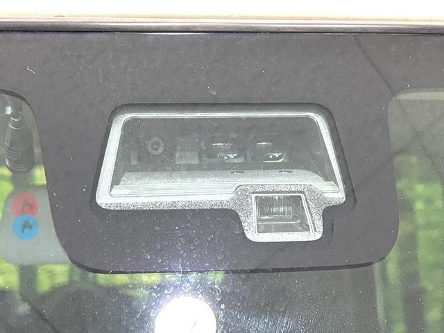 �y�X�Y�L �Z�[�t�e�B�T�|�[�g�z���s���ɑO���̎ԗ�����F�����A�Փ˂������Ȏ��͌x��ƃu���[�L�ŏՓˉ���Ɣ�Q�y�����A�V�X�g�B�����S�Ƀh���C�u�����y���݂��������܂��B