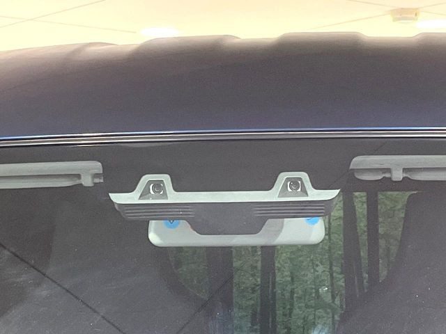 �y�X�Y�L �Z�[�t�e�B�T�|�[�g�z���s���ɑO���̎ԗ�����F�����A�Փ˂������Ȏ��͌x��ƃu���[�L�ŏՓˉ���Ɣ�Q�y�����A�V�X�g�B�����S�Ƀh���C�u�����y���݂��������܂��B