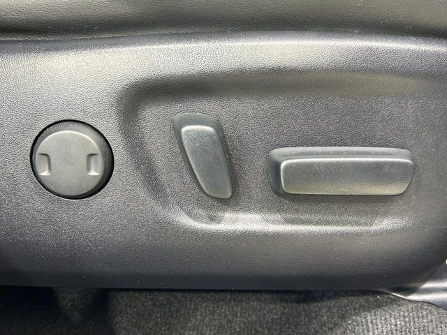 �y�p���[�V�[�g�z�X�C�b�`��ŊȒP�ɃV�[�g�̔��������\!�d��������͂�����܂���!���K�ȃV�[�g�|�W�V�����ɃZ�b�g���āA���K�ȃh���C�u�����y���݂��������B