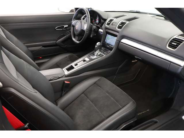 �y���y���C�I�t�@�N�g���[�Z���^�[�z�A���Ԑ��H��n�����J�j�b�N�̂ق��A �T�[�r�X�X�^�b�t���ݐЂ��v���ɂ�����ꂪ�\�ł��B�Z�[�t�e�B���[�_�[�ɂĂ��q�l�̂�����܂Ńs�b�N�A�b�v�T�[�r�X���s���Ă���܂��B