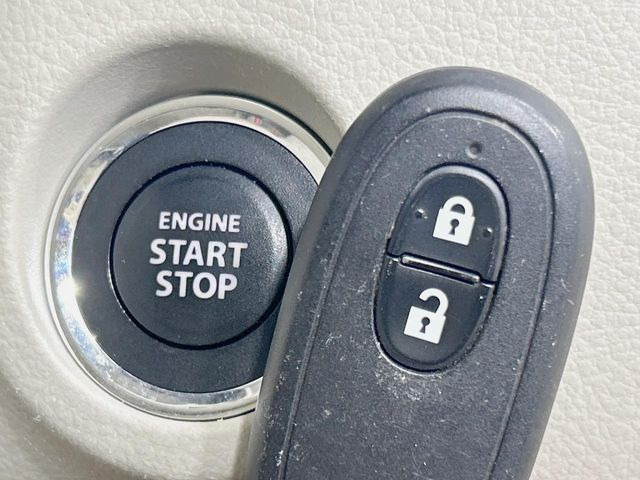 �y�L�[���X�X�^�[�g�V�X�e���z�J�o����|�P�b�g�ɓ��ꂽ�܂܂ł��h�A�̎{���E�������\�ȃX�}�[�g�L�[�𑕔��B�G���W���̃I���E�I�t�����J�M�����o���K�v����������Ƃ��Ă��֗��ł���