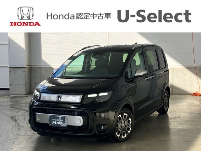 フリード1.5 e:HEV クロスター